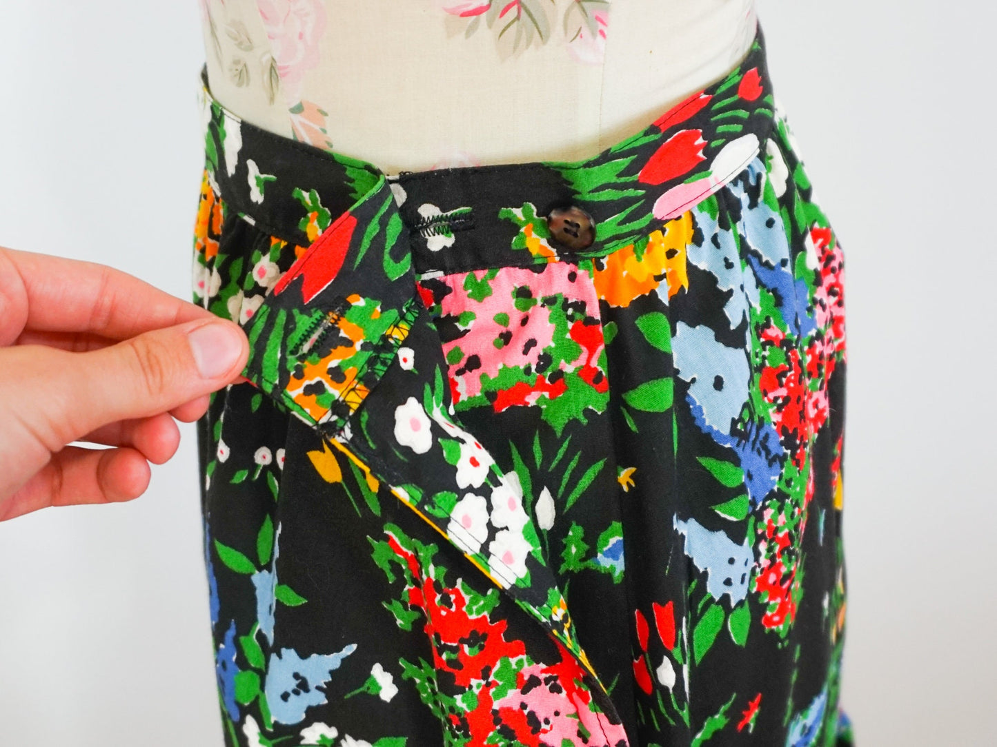 Black Floral Pattern Skirt, Size Small