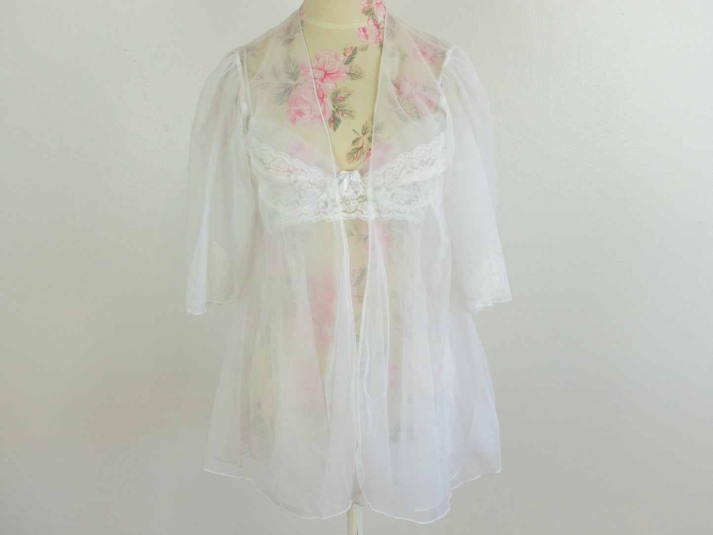 White Nightie Set. Size S M Bra 36B 34B 36C 34C