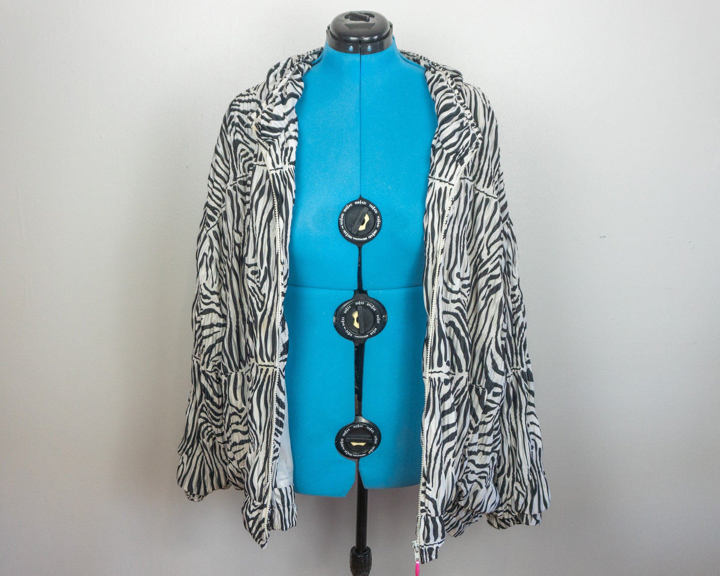 Zebra Print Windbreaker  Size 3X 28