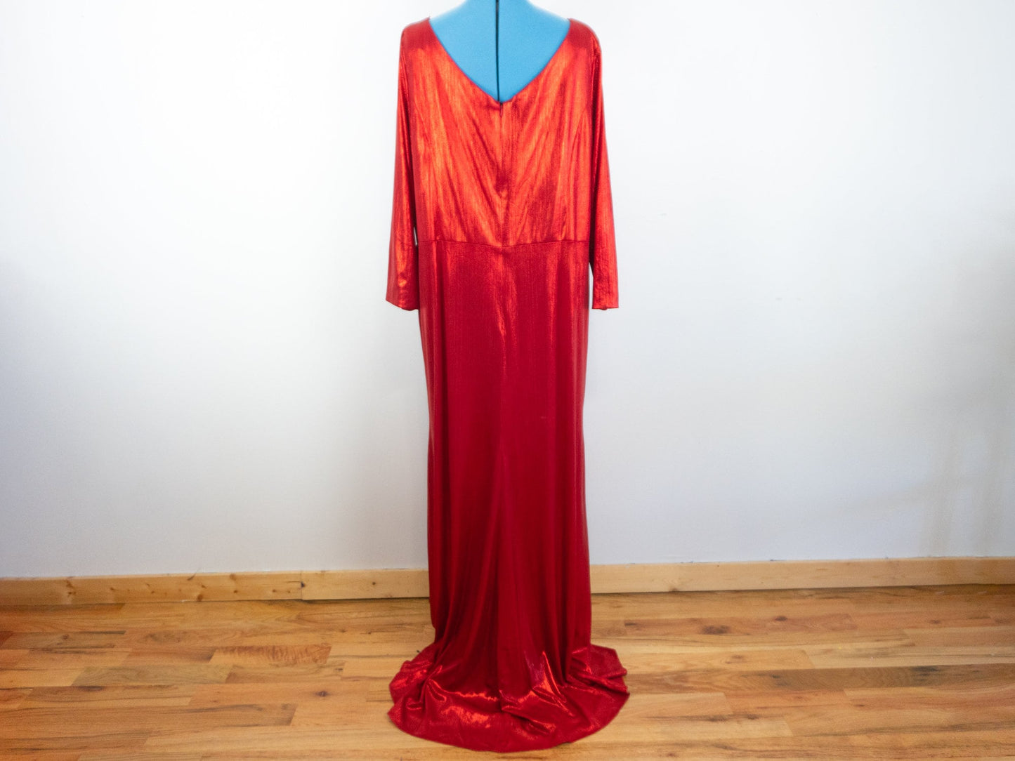 Red Metallic Gown Shiny Dress Size 3X