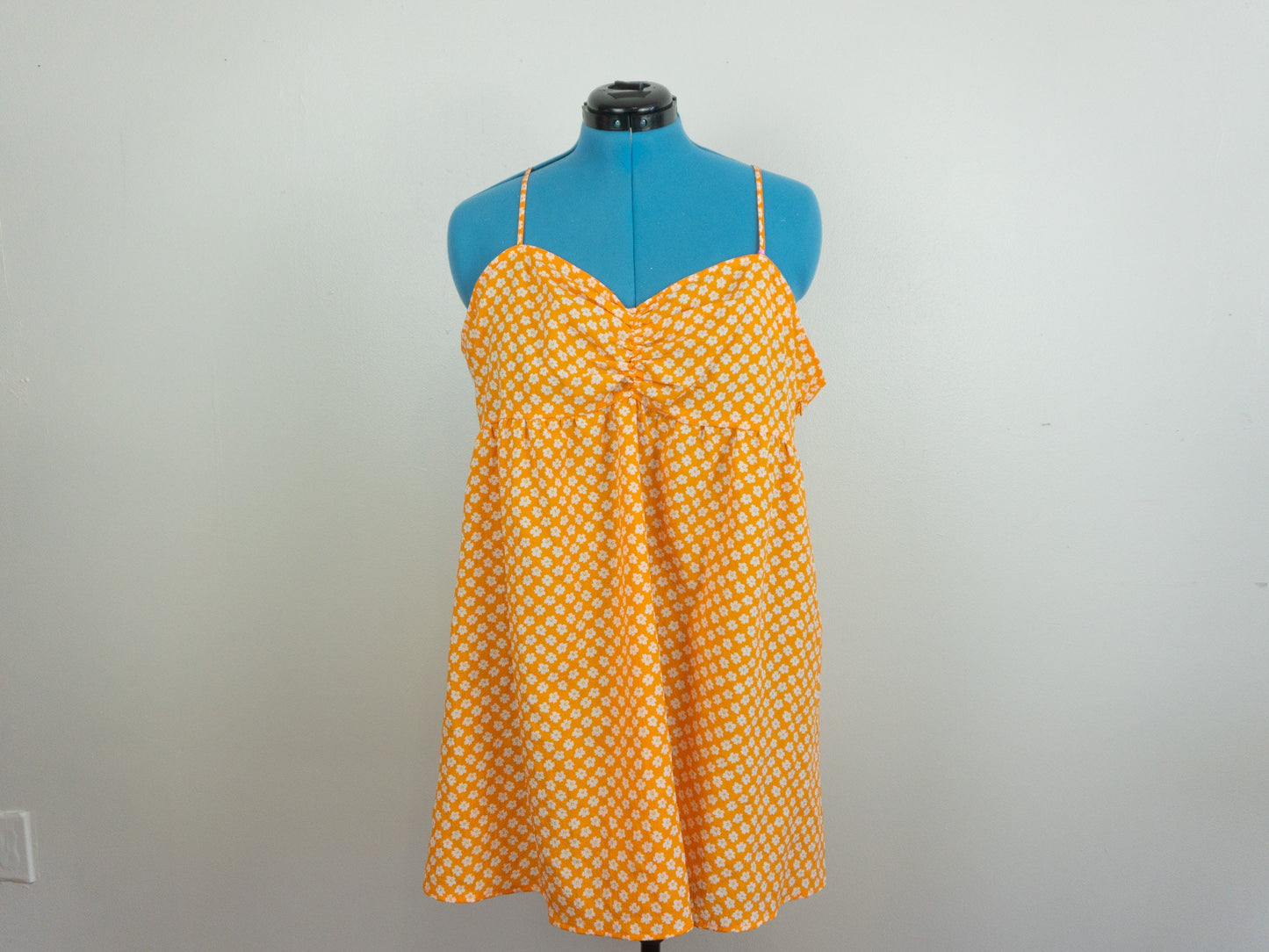 Orange Flower Tank Top Size XL