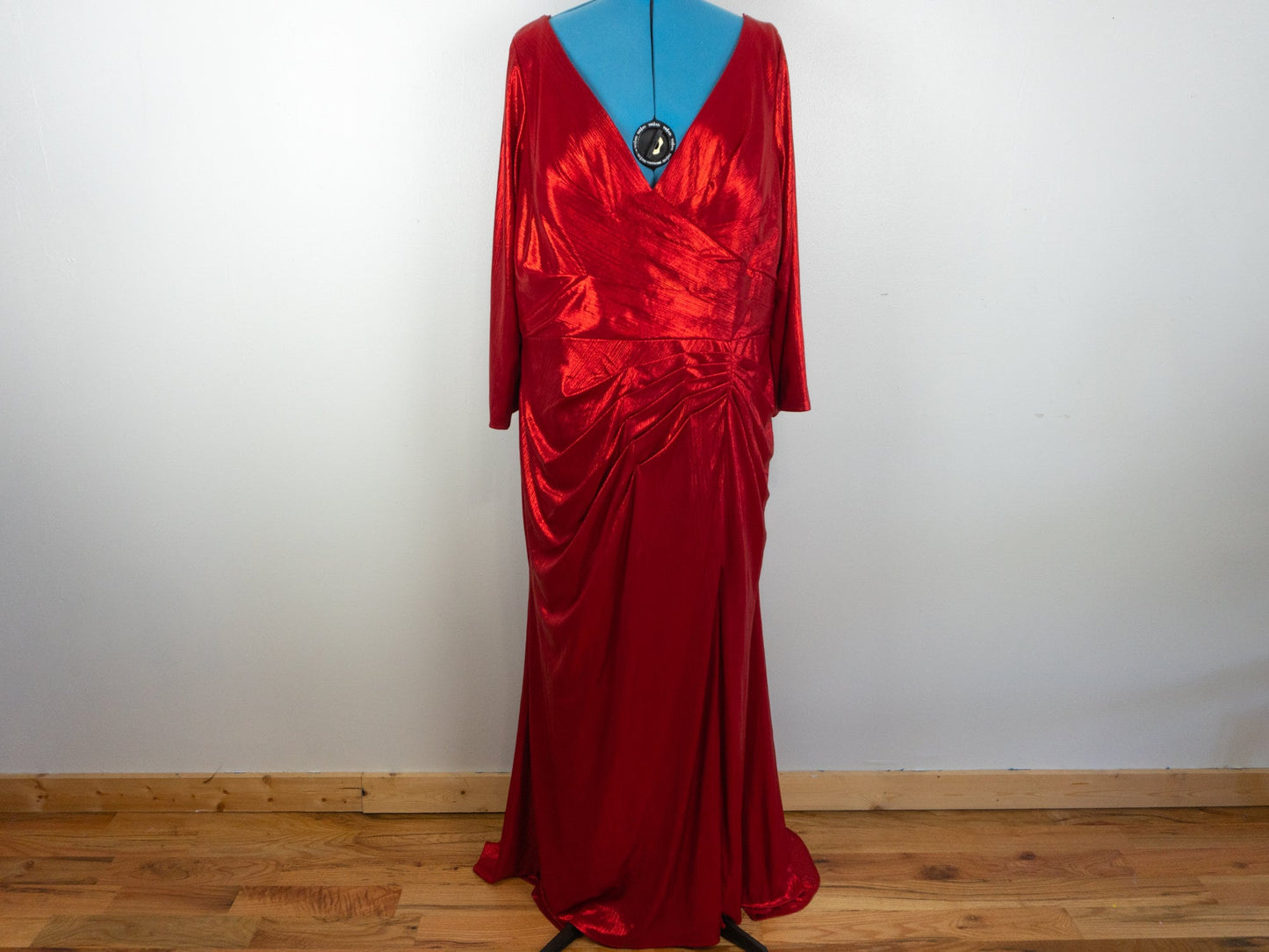 Red Metallic Gown Shiny Dress Size 3X