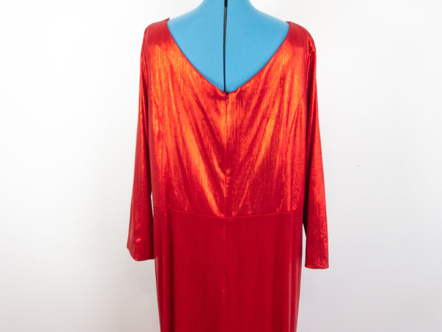 Red Metallic Gown Shiny Dress Size 3X