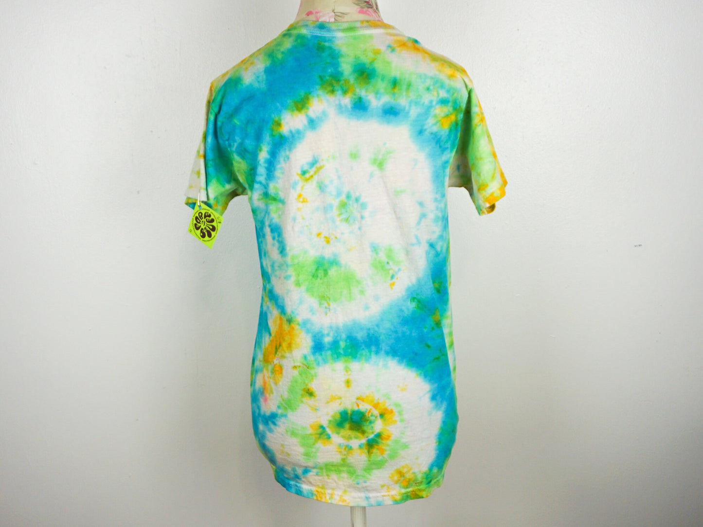 Blue Lime Tie Dye Shirt Size Small