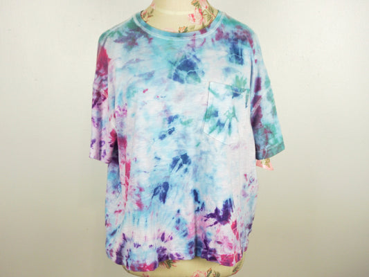 Blue Pink Purple Tie Dye T Shirt  Size Unisex Medium