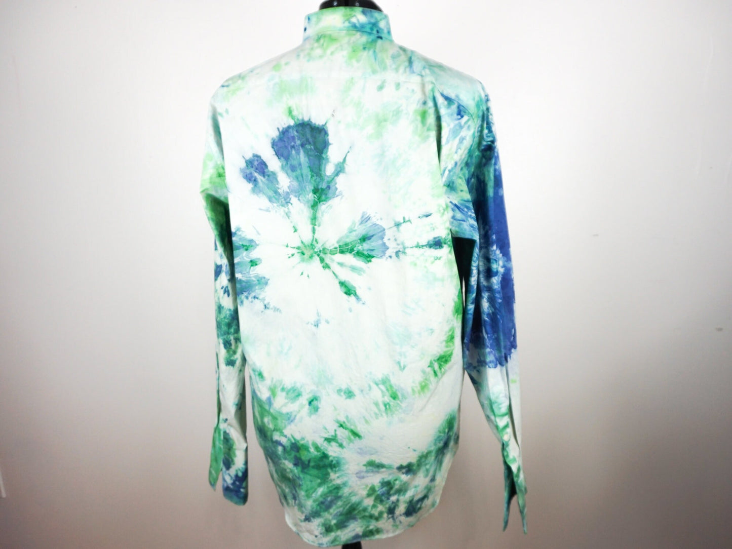 Blue Green Tie Dye Collared Dress Shirt Size XL