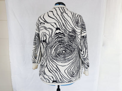 Black White Graphic Sweater, Size 1X