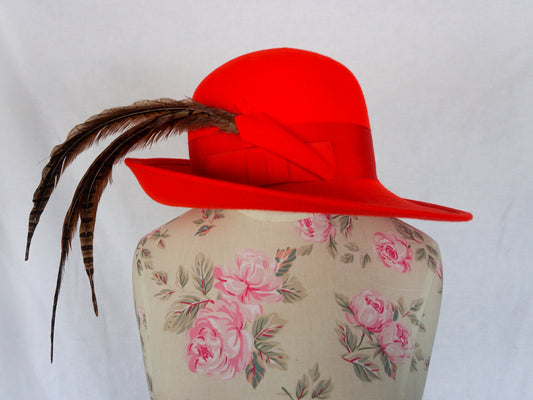 Red Feather Hat, Dandy Gentleman 21"